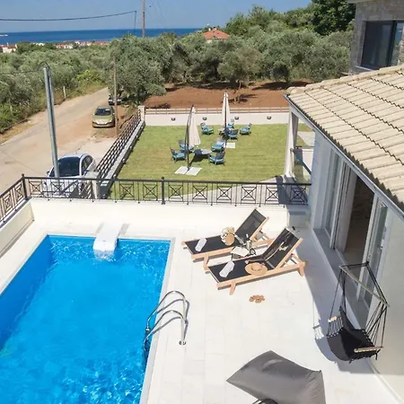 Villa Arsenoi's Pool *
