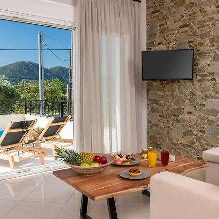 Villa Arsenoi's Pool Skala Potamia (Thasos)