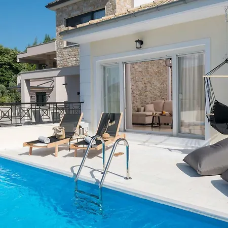 Arsenoi's Pool Villa